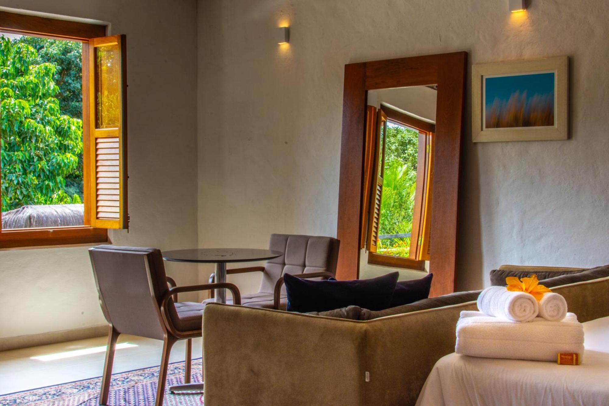 Deluxe Double Room with Bath,1633947006:JPEG